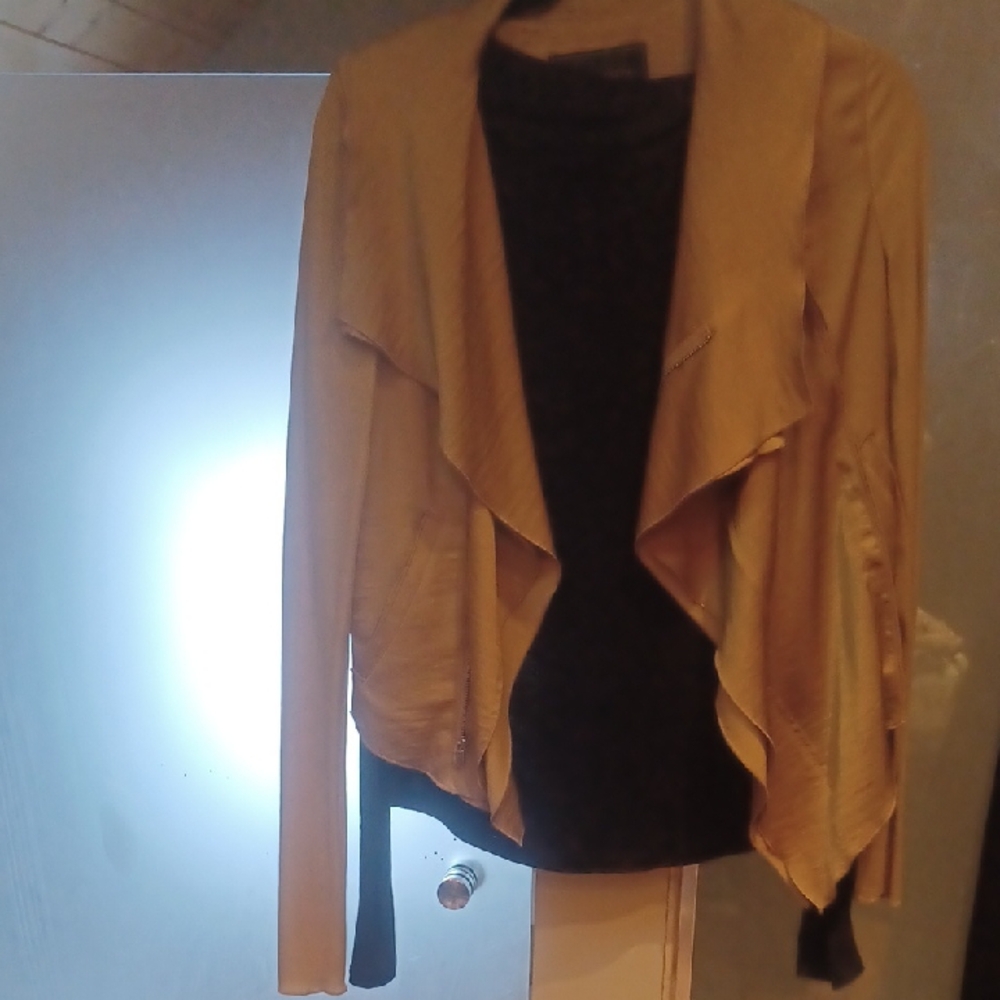BCBG Gold and Cream Blazer with Waterfall Collar and Long Fitted Sleeves